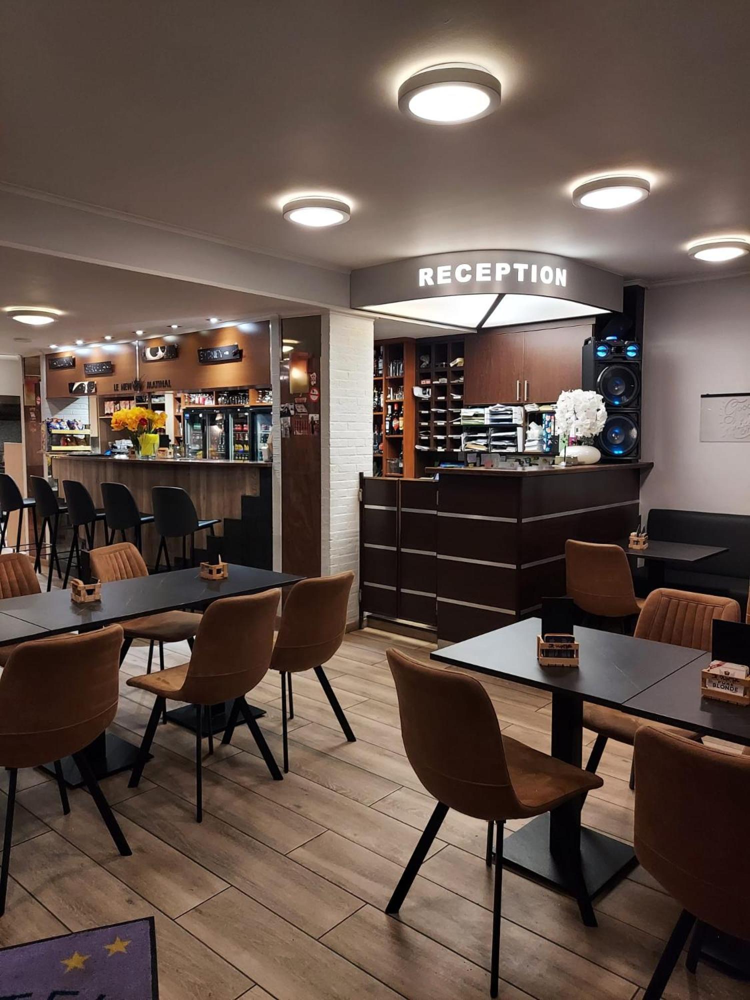 Le New Matinal Hotel La Louviere Luaran gambar