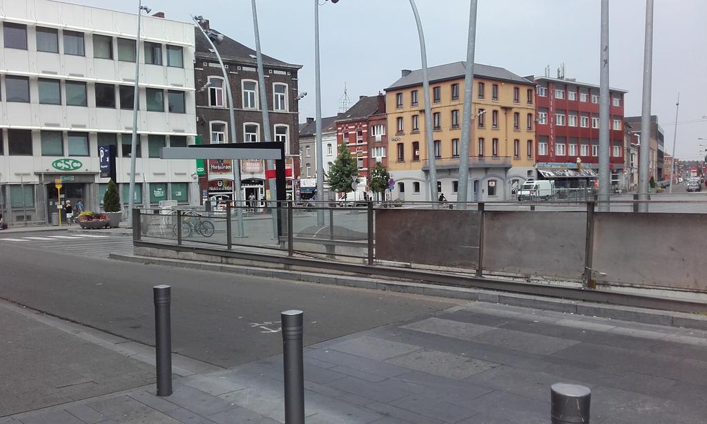 Le New Matinal Hotel La Louviere Luaran gambar